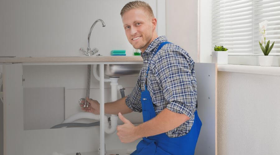 Expert burst pipe repair services in Exira, IA